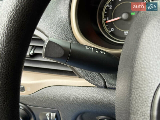 Джип Cherokee 2014 у Дніпро (Дніпропетровську) на Automoto.ua Синій Джип Cherokee, об'ємом двигуна 2.36 л та пробігом 199 тис. км за 10499 $, фото 46 на Automoto.ua