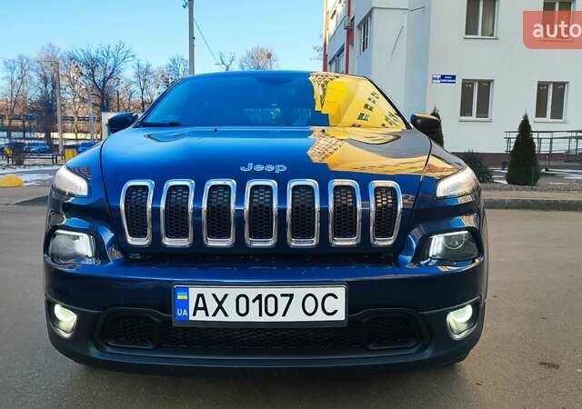 Синий Джип Чероки, объемом двигателя 2.36 л и пробегом 164 тыс. км за 12700 $, фото 5 на Automoto.ua
