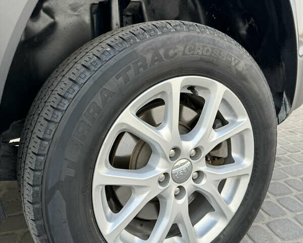 Синий Джип Чероки, объемом двигателя 2.36 л и пробегом 137 тыс. км за 14700 $, фото 24 на Automoto.ua