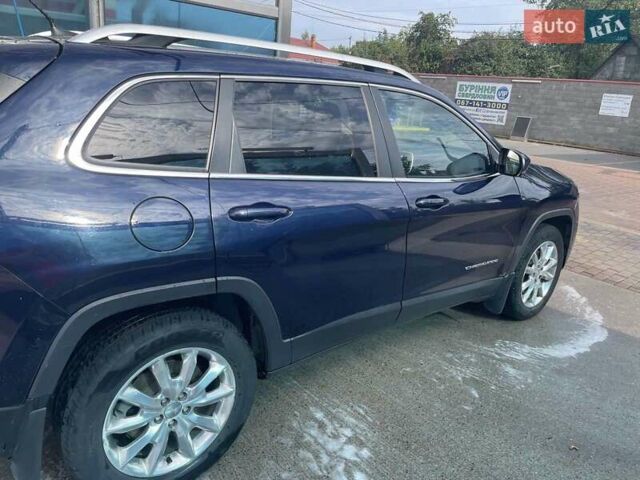 Синій Джип Cherokee, об'ємом двигуна 2.36 л та пробігом 250 тис. км за 12800 $, фото 7 на Automoto.ua