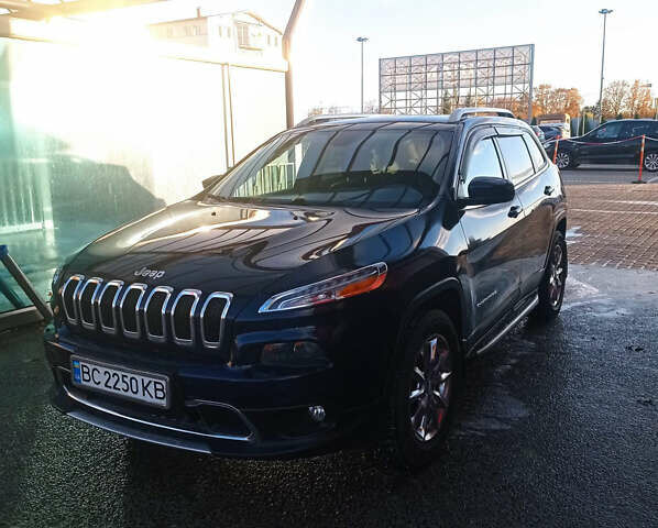 Синий Джип Чероки, объемом двигателя 2.36 л и пробегом 186 тыс. км за 14000 $, фото 6 на Automoto.ua