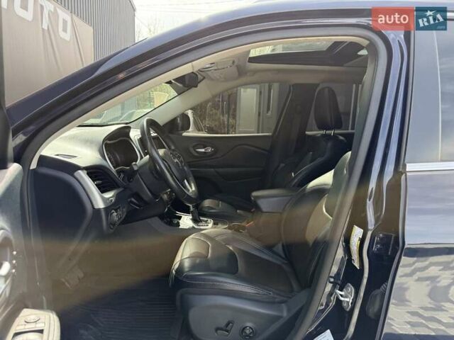 Синій Джип Cherokee, об'ємом двигуна 3.24 л та пробігом 184 тис. км за 12999 $, фото 21 на Automoto.ua