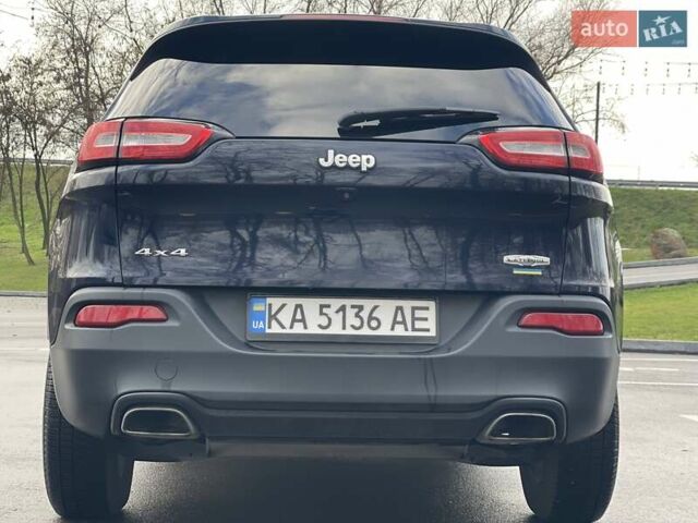Синий Джип Чероки, объемом двигателя 3.24 л и пробегом 174 тыс. км за 11000 $, фото 4 на Automoto.ua