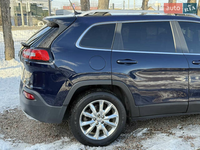 Синій Джип Cherokee, об'ємом двигуна 3.24 л та пробігом 185 тис. км за 13500 $, фото 20 на Automoto.ua