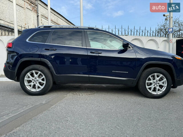 Синий Джип Чероки, объемом двигателя 2.36 л и пробегом 137 тыс. км за 14700 $, фото 4 на Automoto.ua