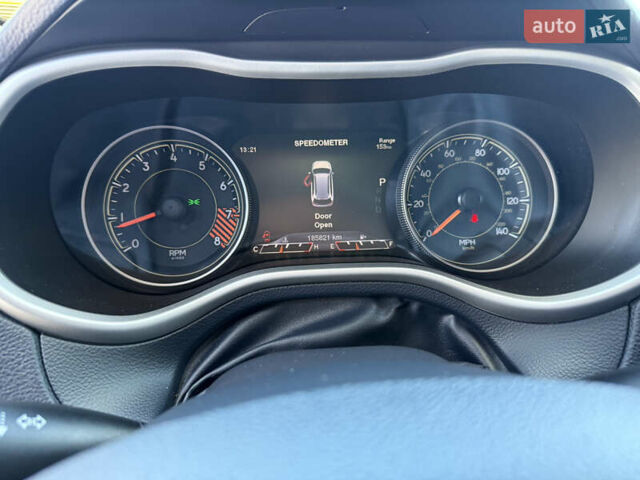 Синій Джип Cherokee, об'ємом двигуна 3.24 л та пробігом 185 тис. км за 13500 $, фото 44 на Automoto.ua