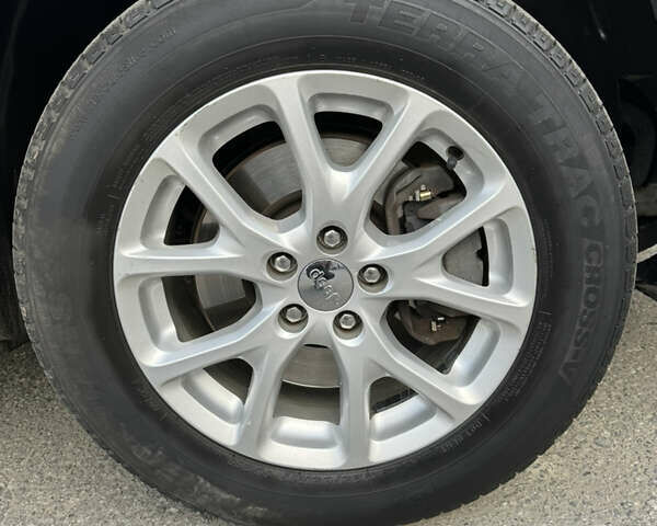 Синий Джип Чероки, объемом двигателя 2.36 л и пробегом 137 тыс. км за 14700 $, фото 22 на Automoto.ua