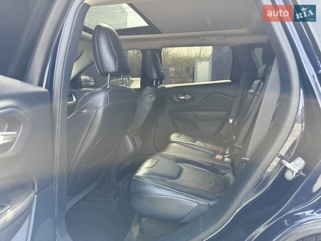 Синій Джип Cherokee, об'ємом двигуна 3.24 л та пробігом 184 тис. км за 13200 $, фото 59 на Automoto.ua
