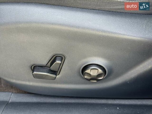 Синій Джип Cherokee, об'ємом двигуна 3.24 л та пробігом 184 тис. км за 12999 $, фото 25 на Automoto.ua