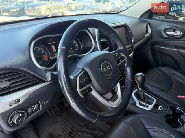 Синій Джип Cherokee, об'ємом двигуна 3.24 л та пробігом 185 тис. км за 13500 $, фото 38 на Automoto.ua