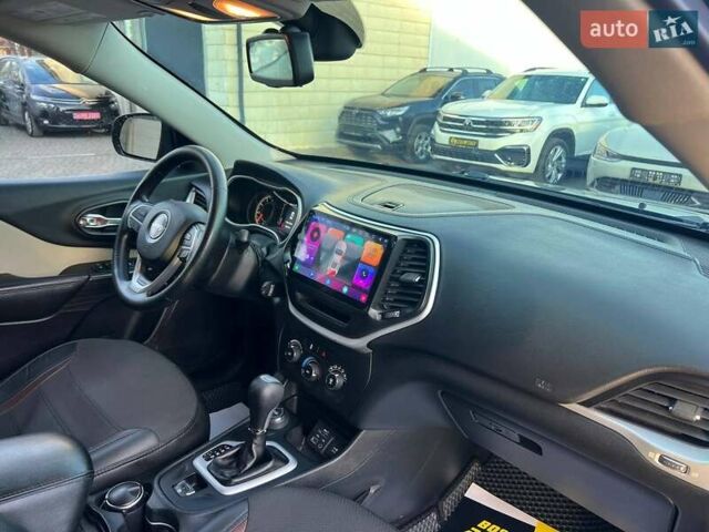 Синій Джип Cherokee, об'ємом двигуна 2.4 л та пробігом 86 тис. км за 15900 $, фото 21 на Automoto.ua