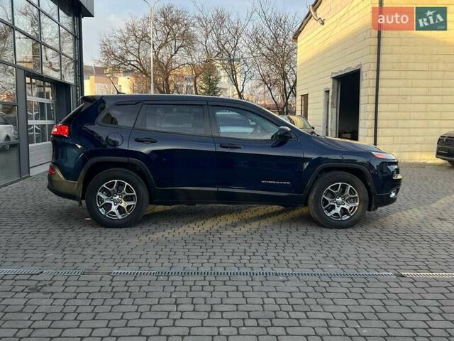 Синій Джип Cherokee, об'ємом двигуна 2.4 л та пробігом 86 тис. км за 15900 $, фото 7 на Automoto.ua