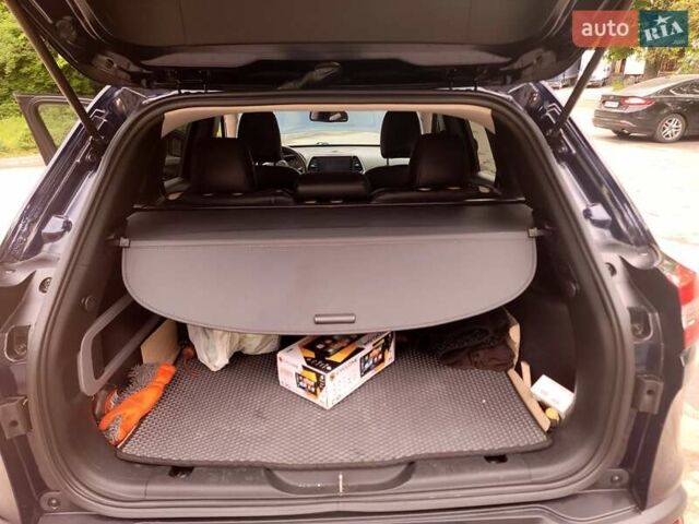 Синій Джип Cherokee, об'ємом двигуна 2.36 л та пробігом 86 тис. км за 15200 $, фото 4 на Automoto.ua