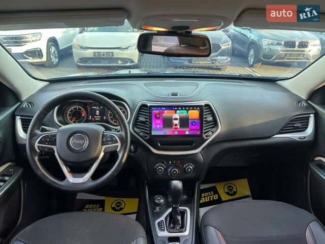 Синій Джип Cherokee, об'ємом двигуна 2.4 л та пробігом 86 тис. км за 15900 $, фото 11 на Automoto.ua