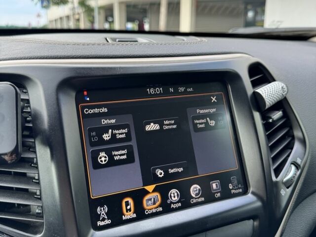 Синій Джип Cherokee, об'ємом двигуна 2.4 л та пробігом 75 тис. км за 14000 $, фото 14 на Automoto.ua