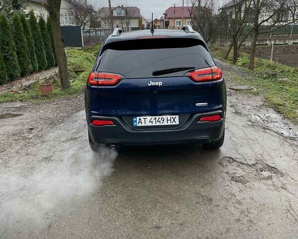 Синий Джип Чероки, объемом двигателя 2.36 л и пробегом 206 тыс. км за 13600 $, фото 5 на Automoto.ua