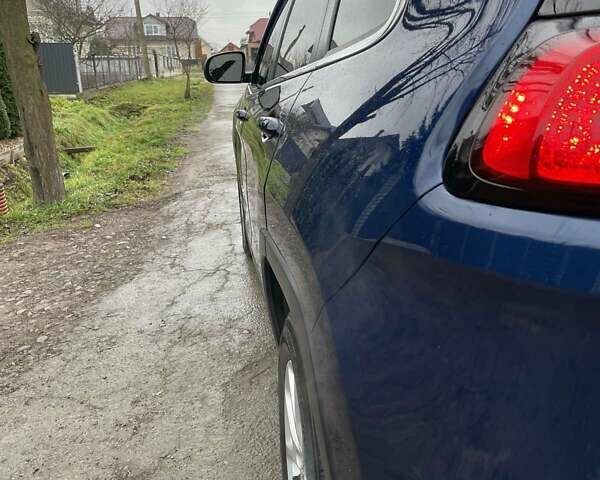 Синий Джип Чероки, объемом двигателя 2.36 л и пробегом 206 тыс. км за 13600 $, фото 7 на Automoto.ua