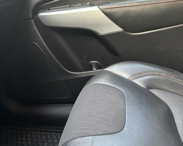 Синій Джип Cherokee, об'ємом двигуна 3.24 л та пробігом 54 тис. км за 18000 $, фото 9 на Automoto.ua