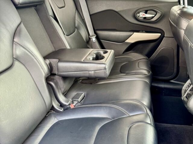 Синій Джип Cherokee, об'ємом двигуна 2.4 л та пробігом 75 тис. км за 14000 $, фото 13 на Automoto.ua