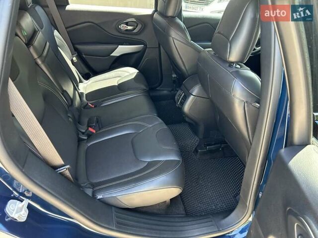 Синий Джип Чероки, объемом двигателя 2.36 л и пробегом 80 тыс. км за 13500 $, фото 22 на Automoto.ua
