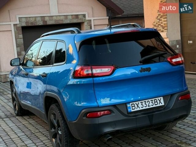 Синий Джип Чероки, объемом двигателя 2.36 л и пробегом 90 тыс. км за 12900 $, фото 39 на Automoto.ua
