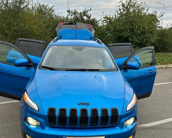 Синій Джип Cherokee, об'ємом двигуна 2.36 л та пробігом 174 тис. км за 12750 $, фото 23 на Automoto.ua