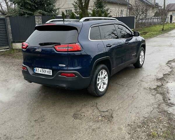 Синий Джип Чероки, объемом двигателя 2.36 л и пробегом 206 тыс. км за 13600 $, фото 4 на Automoto.ua