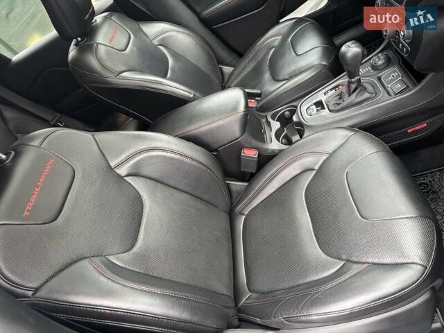 Синий Джип Чероки, объемом двигателя 2 л и пробегом 137 тыс. км за 24200 $, фото 16 на Automoto.ua