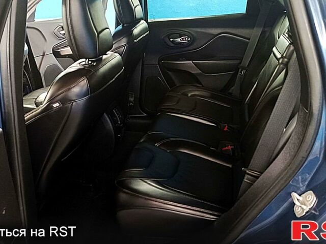 Синий Джип Чероки, объемом двигателя 3.2 л и пробегом 141 тыс. км за 10000 $, фото 8 на Automoto.ua