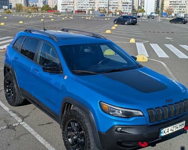 Джип Чероки 2018 в Киеве на Automoto.ua Синий Джип Чероки, объемом двигателя 3.24 л и пробегом 100 тыс. км за 25000 $, фото 9 на Automoto.ua