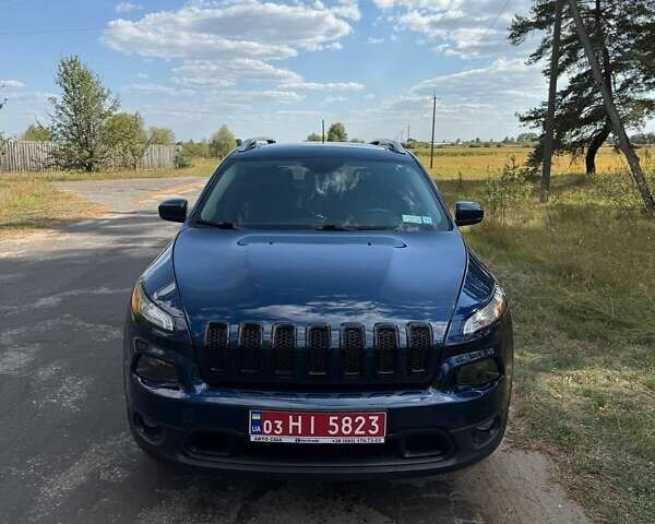 Синий Джип Чероки, объемом двигателя 2.36 л и пробегом 226 тыс. км за 14300 $, фото 2 на Automoto.ua