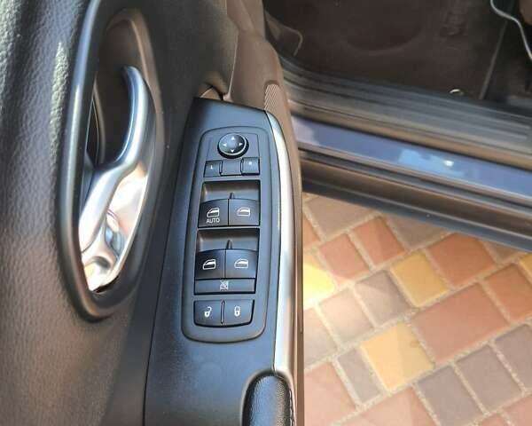 Синій Джип Cherokee, об'ємом двигуна 2.36 л та пробігом 156 тис. км за 16200 $, фото 20 на Automoto.ua