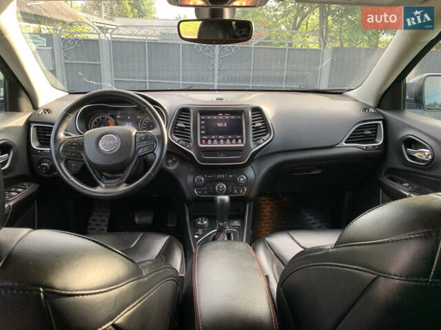 Синій Джип Cherokee, об'ємом двигуна 3.2 л та пробігом 135 тис. км за 22000 $, фото 11 на Automoto.ua