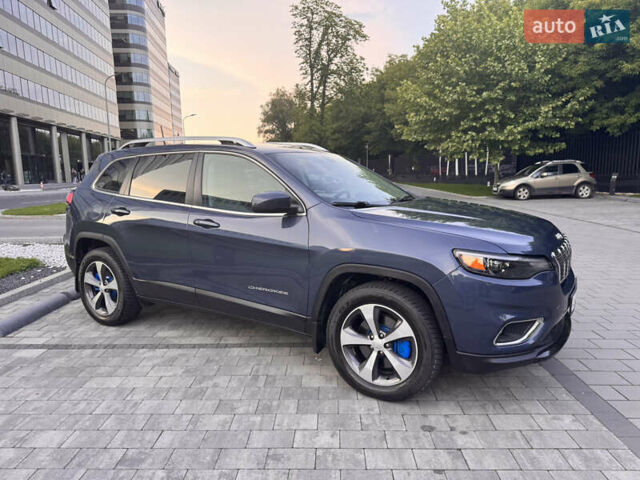 Синій Джип Cherokee, об'ємом двигуна 3.24 л та пробігом 96 тис. км за 17499 $, фото 2 на Automoto.ua