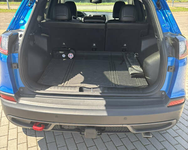 Синій Джип Cherokee, об'ємом двигуна 3.24 л та пробігом 61 тис. км за 20499 $, фото 6 на Automoto.ua