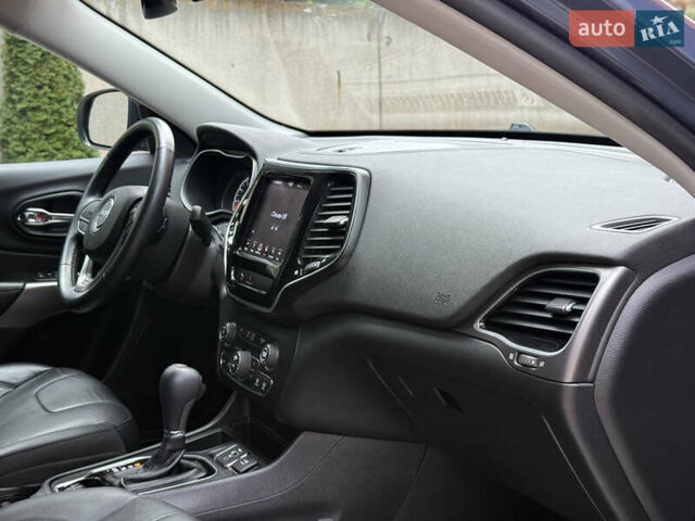 Синій Джип Cherokee, об'ємом двигуна 2.36 л та пробігом 106 тис. км за 16200 $, фото 36 на Automoto.ua