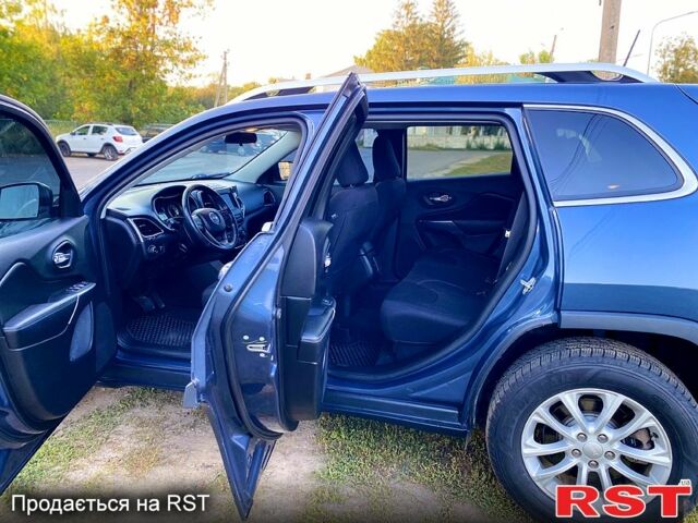 Синій Джип Cherokee, об'ємом двигуна 2.4 л та пробігом 101 тис. км за 17000 $, фото 6 на Automoto.ua