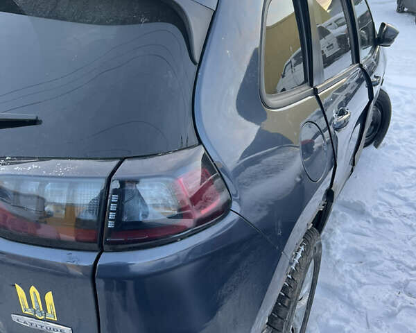 Синий Джип Чероки, объемом двигателя 2.36 л и пробегом 94 тыс. км за 7000 $, фото 5 на Automoto.ua