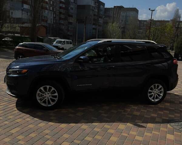 Синій Джип Cherokee, об'ємом двигуна 2.36 л та пробігом 156 тис. км за 16200 $, фото 1 на Automoto.ua