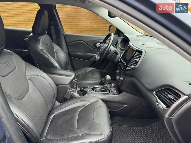 Синий Джип Чероки, объемом двигателя 3.2 л и пробегом 105 тыс. км за 19500 $, фото 20 на Automoto.ua