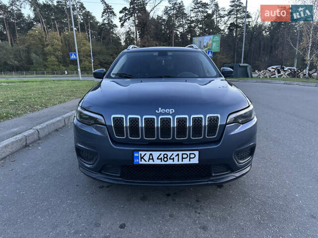 Синий Джип Чероки, объемом двигателя 2.36 л и пробегом 80 тыс. км за 16400 $, фото 4 на Automoto.ua