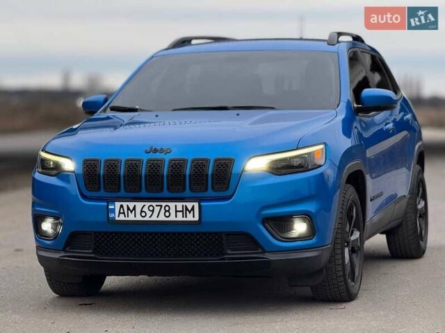 Синий Джип Чероки, объемом двигателя 2.4 л и пробегом 60 тыс. км за 18350 $, фото 1 на Automoto.ua