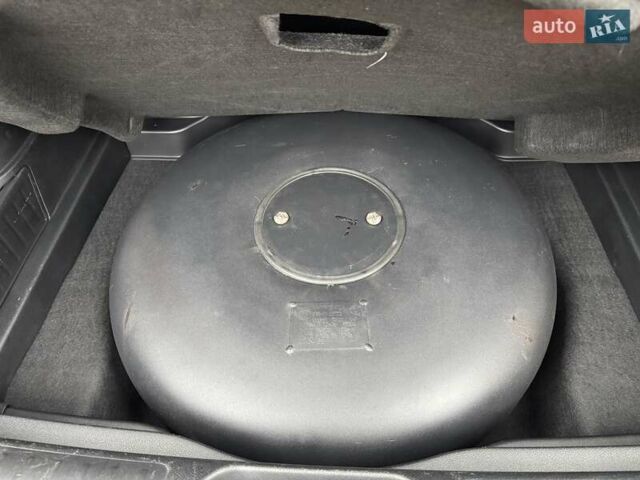 Синий Джип Чероки, объемом двигателя 3.2 л и пробегом 105 тыс. км за 19500 $, фото 25 на Automoto.ua