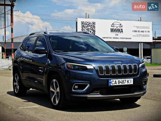 Синий Джип Чероки, объемом двигателя 2.36 л и пробегом 150 тыс. км за 16999 $, фото 1 на Automoto.ua
