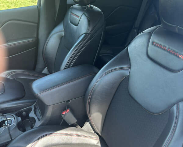 Синій Джип Cherokee, об'ємом двигуна 3.24 л та пробігом 61 тис. км за 20499 $, фото 11 на Automoto.ua