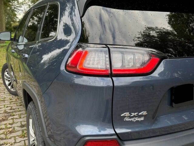 Синий Джип Чероки, объемом двигателя 2.4 л и пробегом 54 тыс. км за 9000 $, фото 2 на Automoto.ua