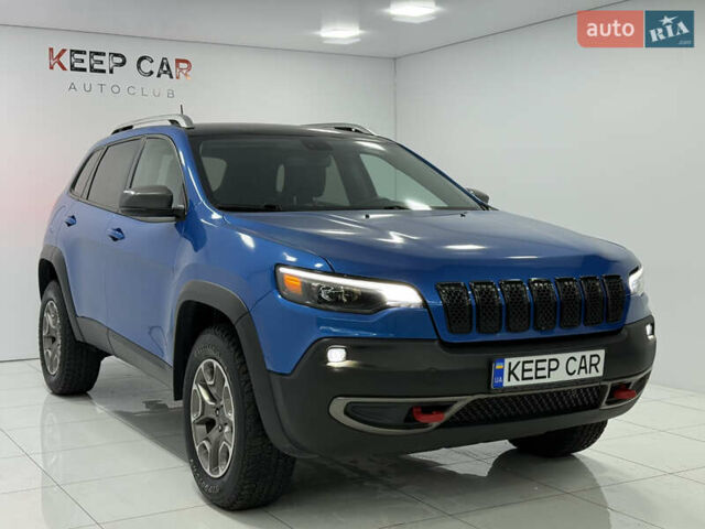 Джип Чероки 2020 в Одессе на Automoto.ua Синий Джип Чероки, объемом двигателя 3.24 л и пробегом 15 тыс. км за 24000 $, фото 4 на Automoto.ua