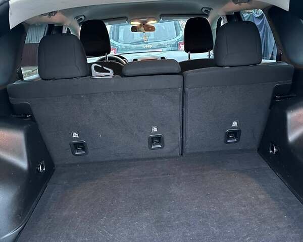 Синій Джип Cherokee, об'ємом двигуна 2.4 л та пробігом 102 тис. км за 15300 $, фото 24 на Automoto.ua