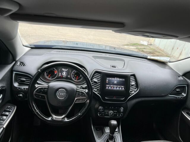 Синій Джип Cherokee, об'ємом двигуна 2.4 л та пробігом 151 тис. км за 13999 $, фото 5 на Automoto.ua
