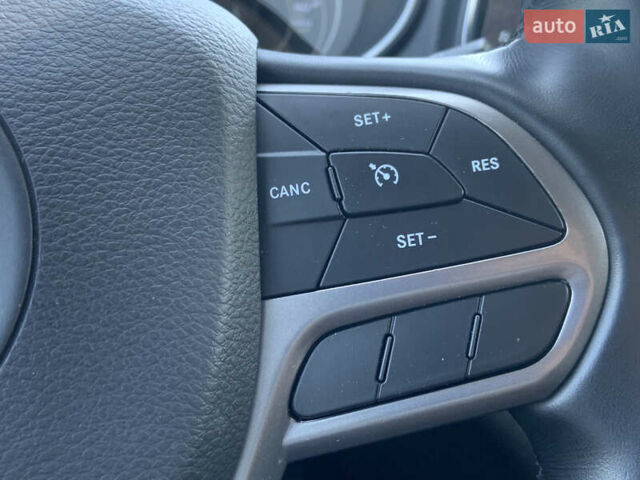 Синій Джип Cherokee, об'ємом двигуна 3.24 л та пробігом 62 тис. км за 22490 $, фото 17 на Automoto.ua
